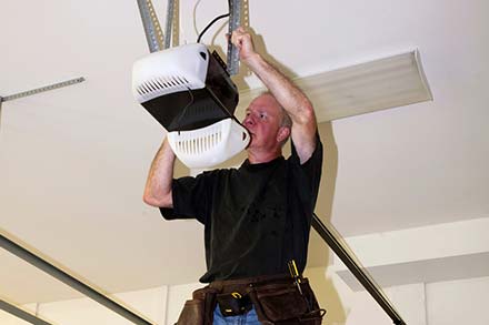 Miami Lakes Garage Door Opener Installation